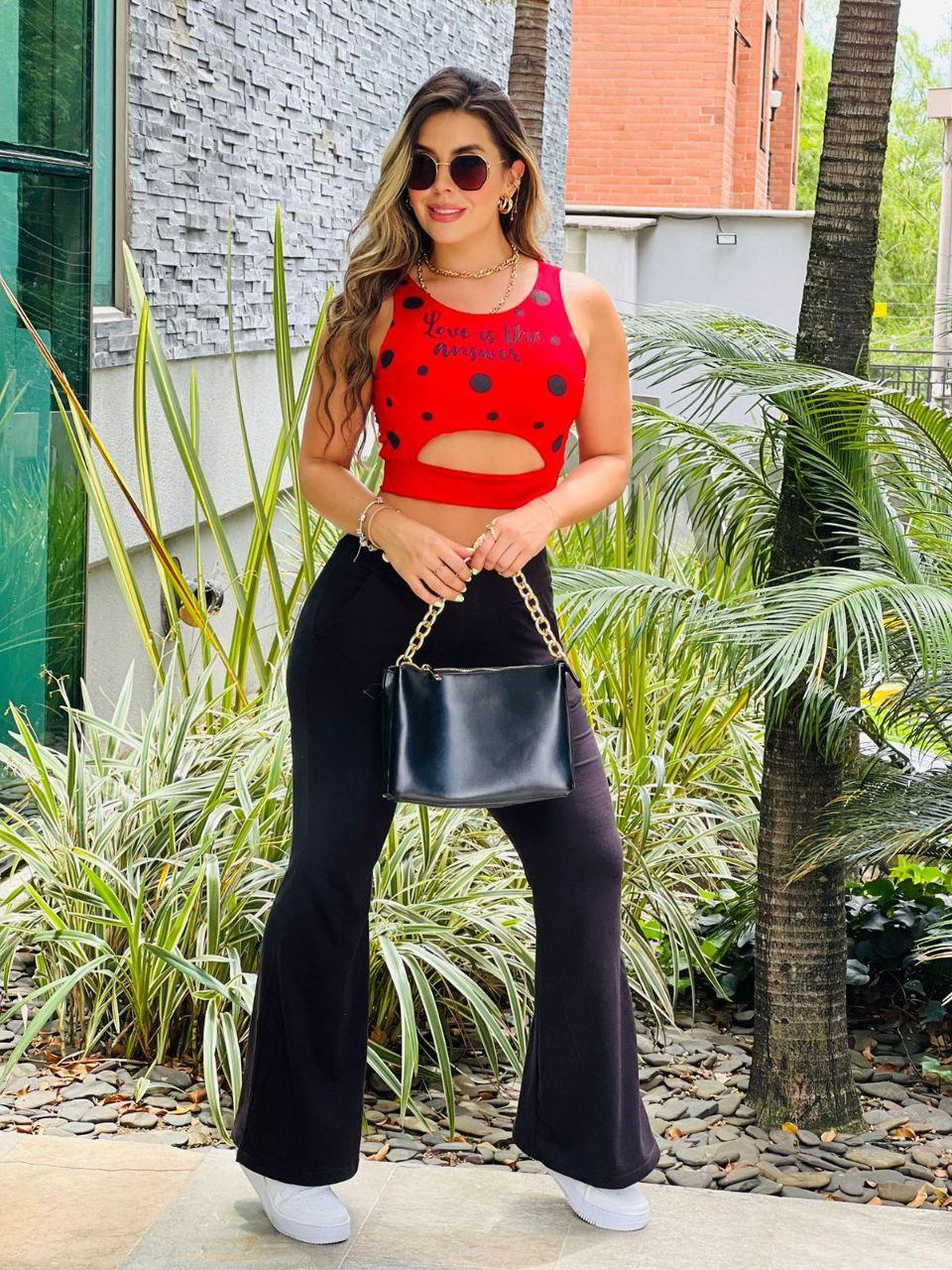 CONJUNTO LOVE BOLAS